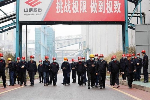 靳科龙1.jpg